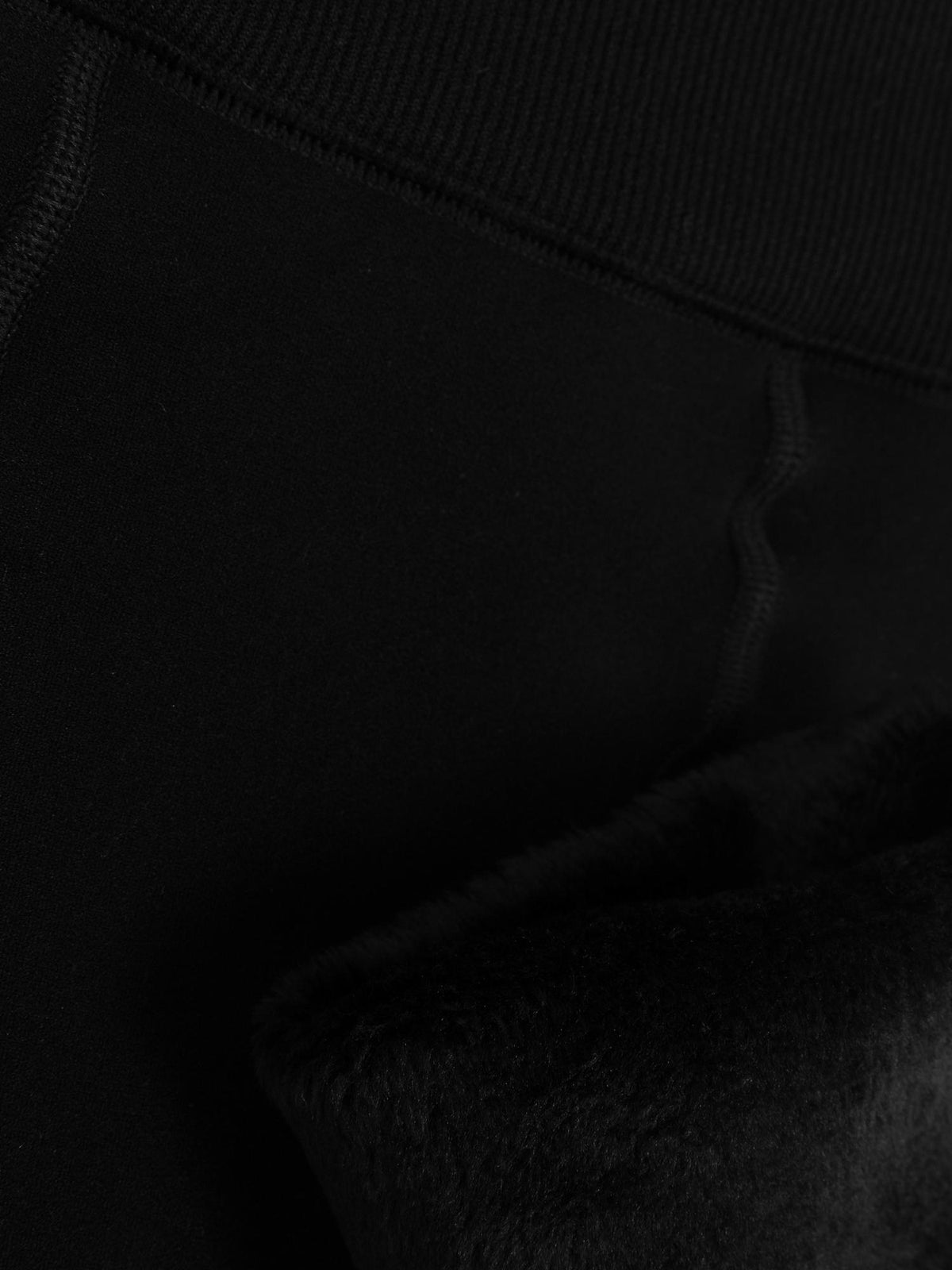 Fleece-Lined Leggings - Black