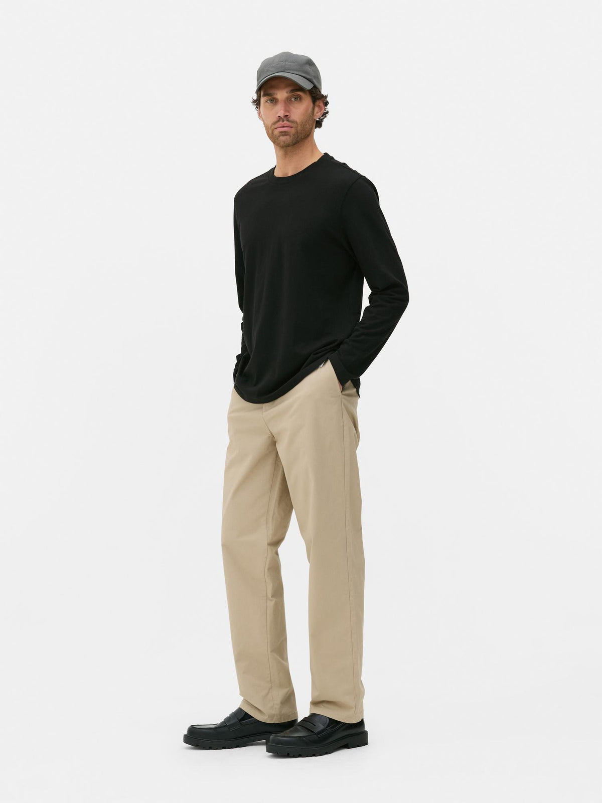 Essential Long Sleeve T-Shirt - Black