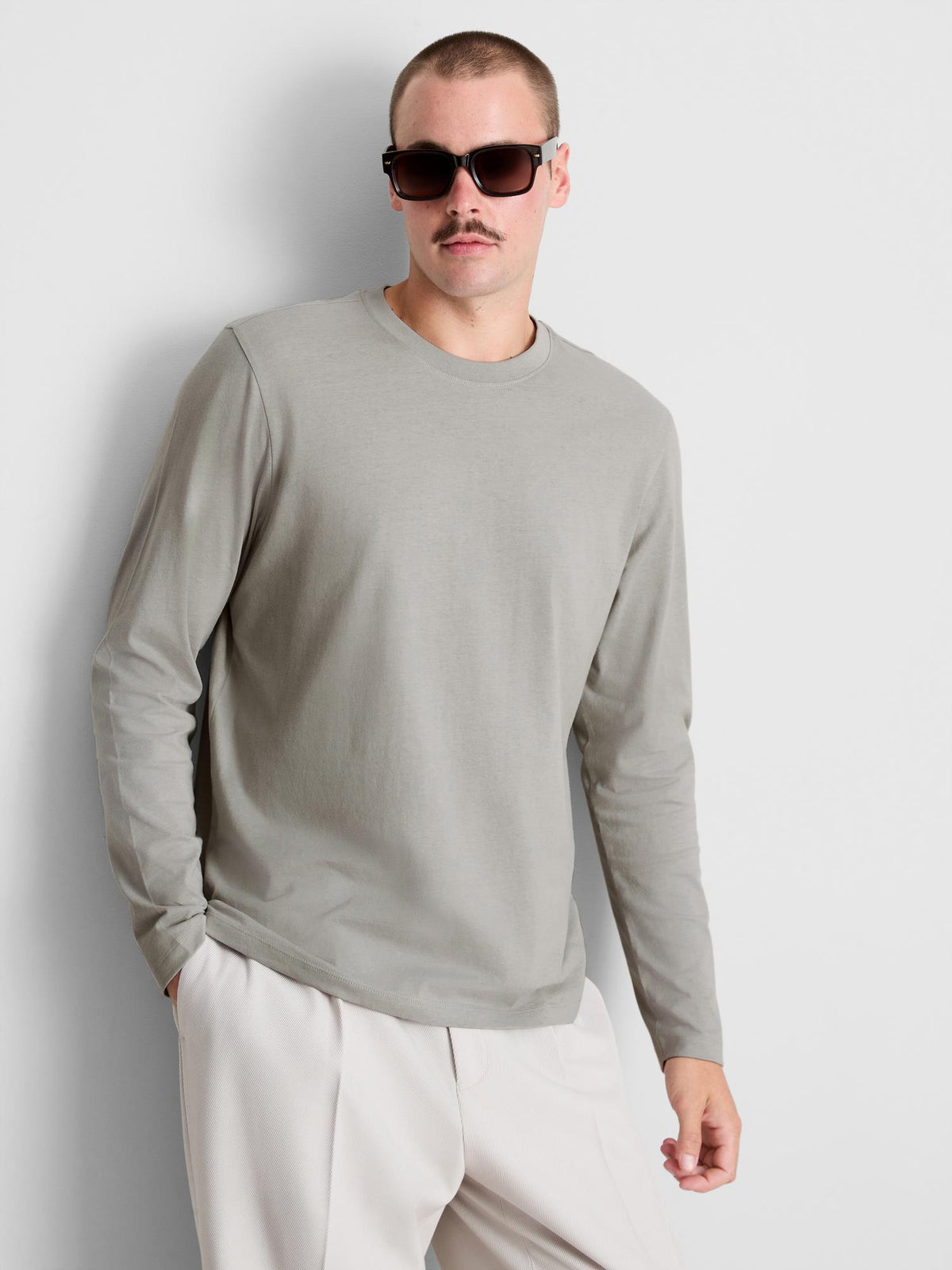 Essential Long Sleeve T-Shirt - Light Grey