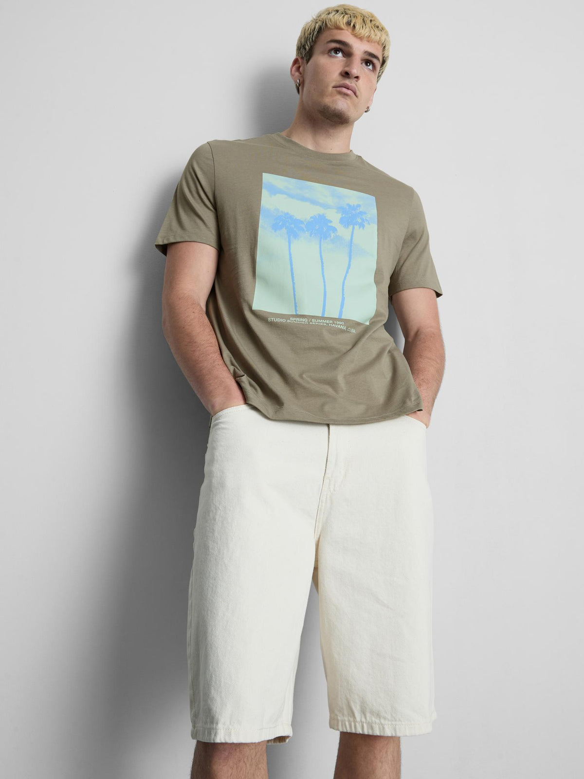 Palm Tree Graphic T-Shirt - Khaki