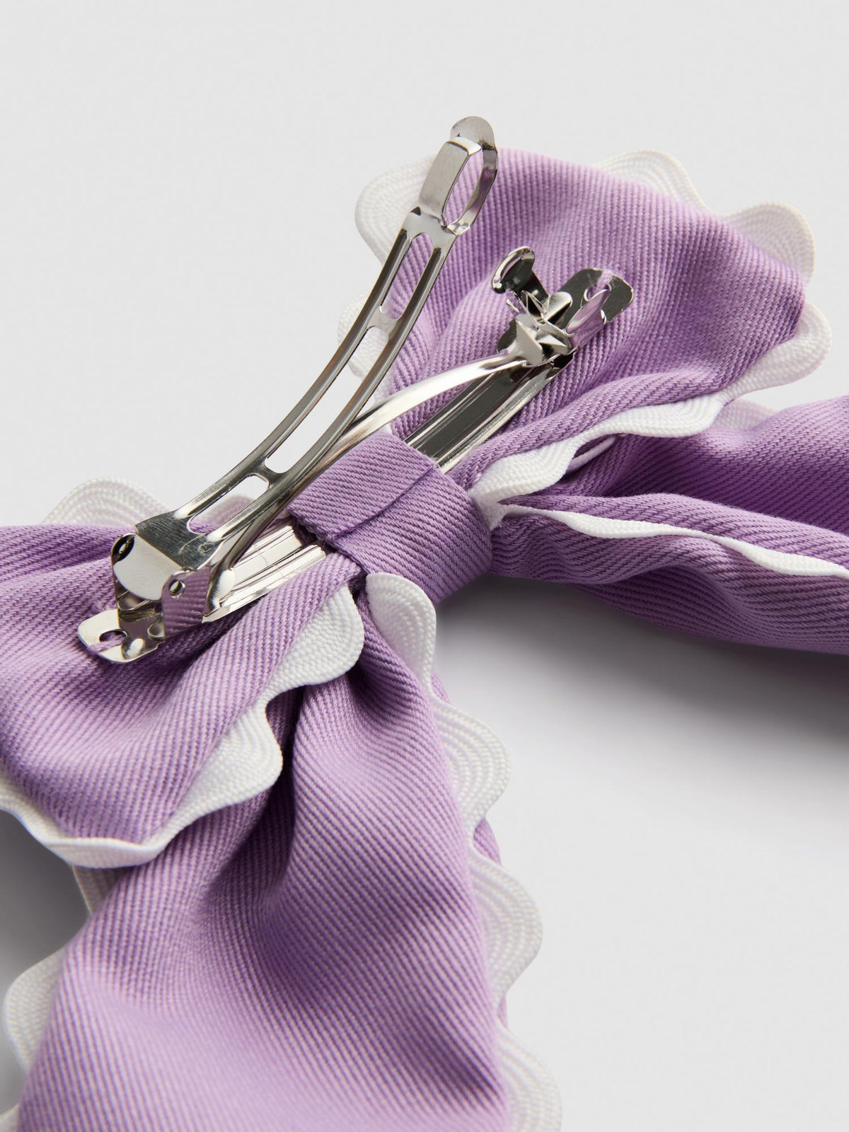 Scallop Trim Bow Hair Clip - Multi