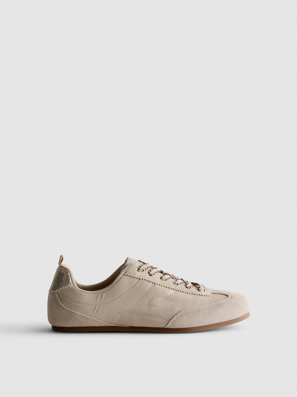 Low-Top Trainers - Beige