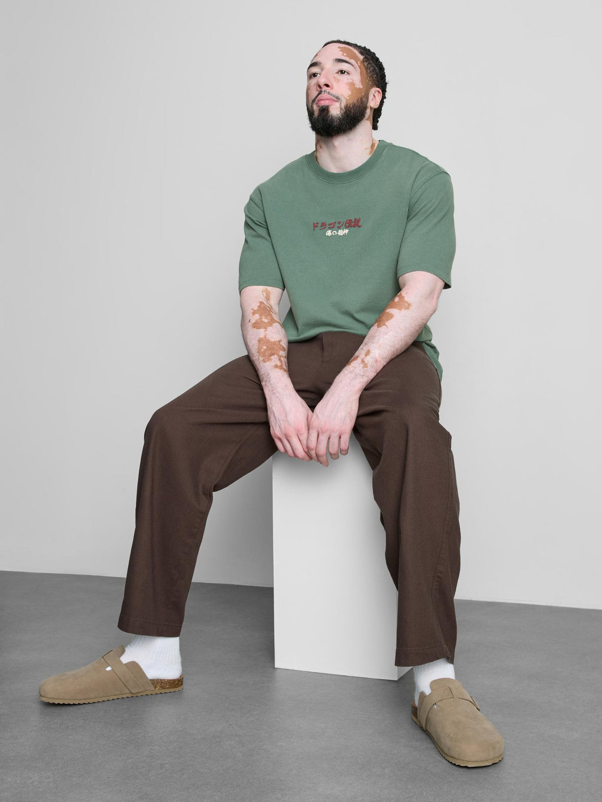 Dragon Graphic T-Shirt - Green