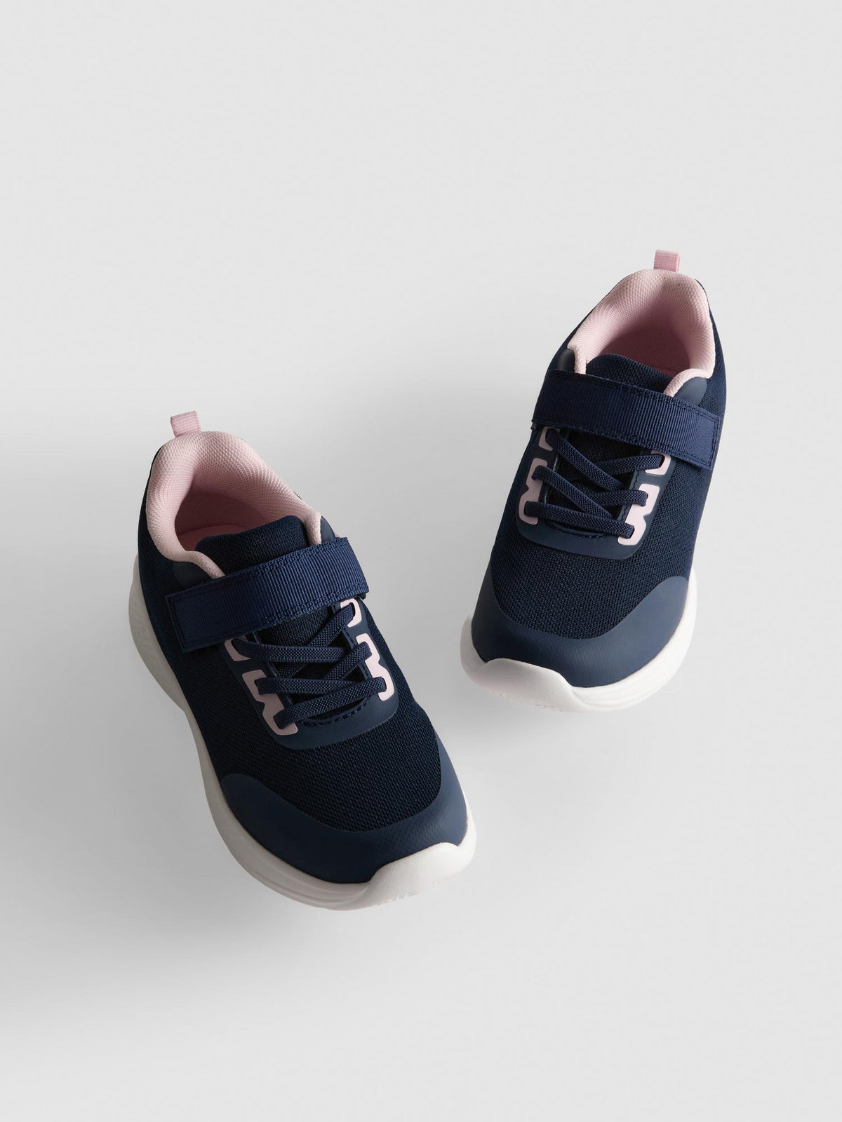 Low-Top Trainers - Navy