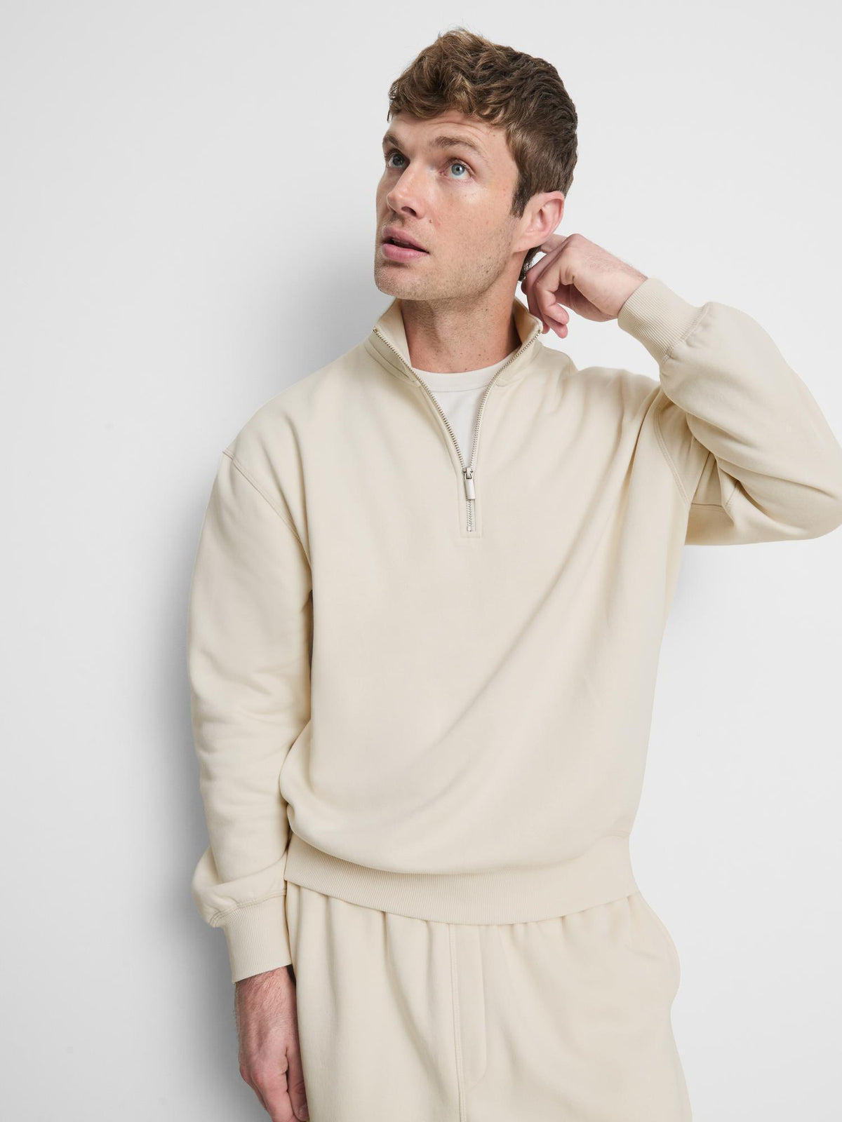 Half-Zip Sweatshirt - Light Cream