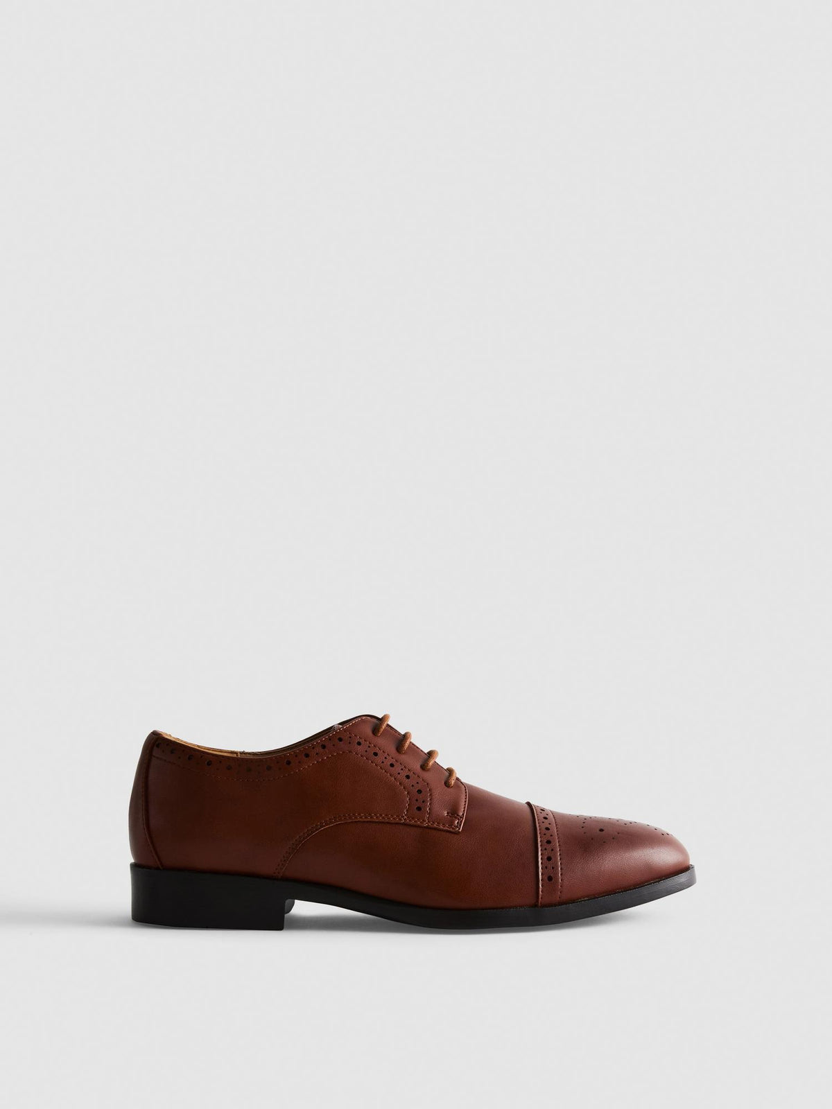 Brogue Lace-Up Derby Shoes - Brown