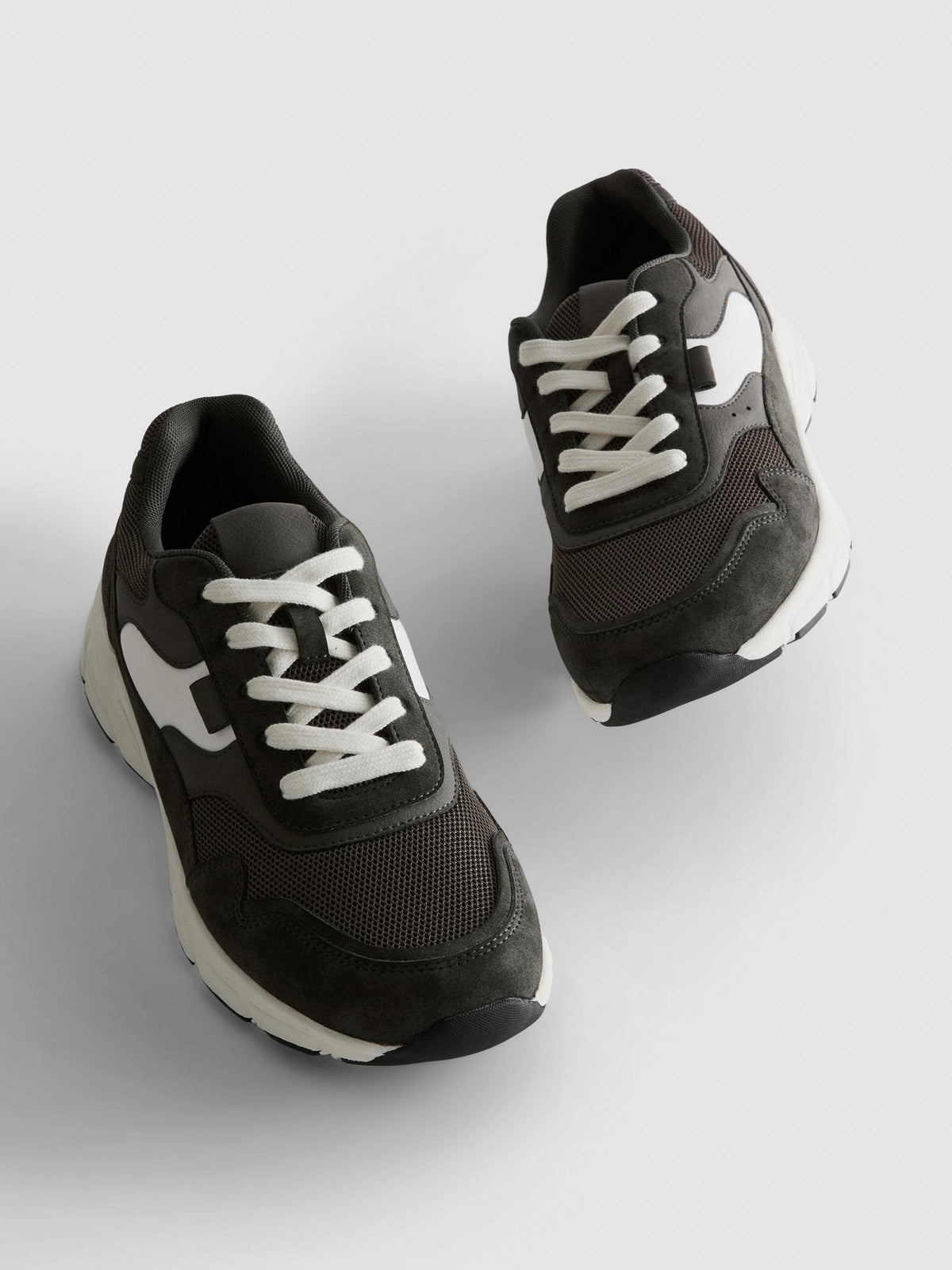Chunky Lace-Up Trainers - Charcoal