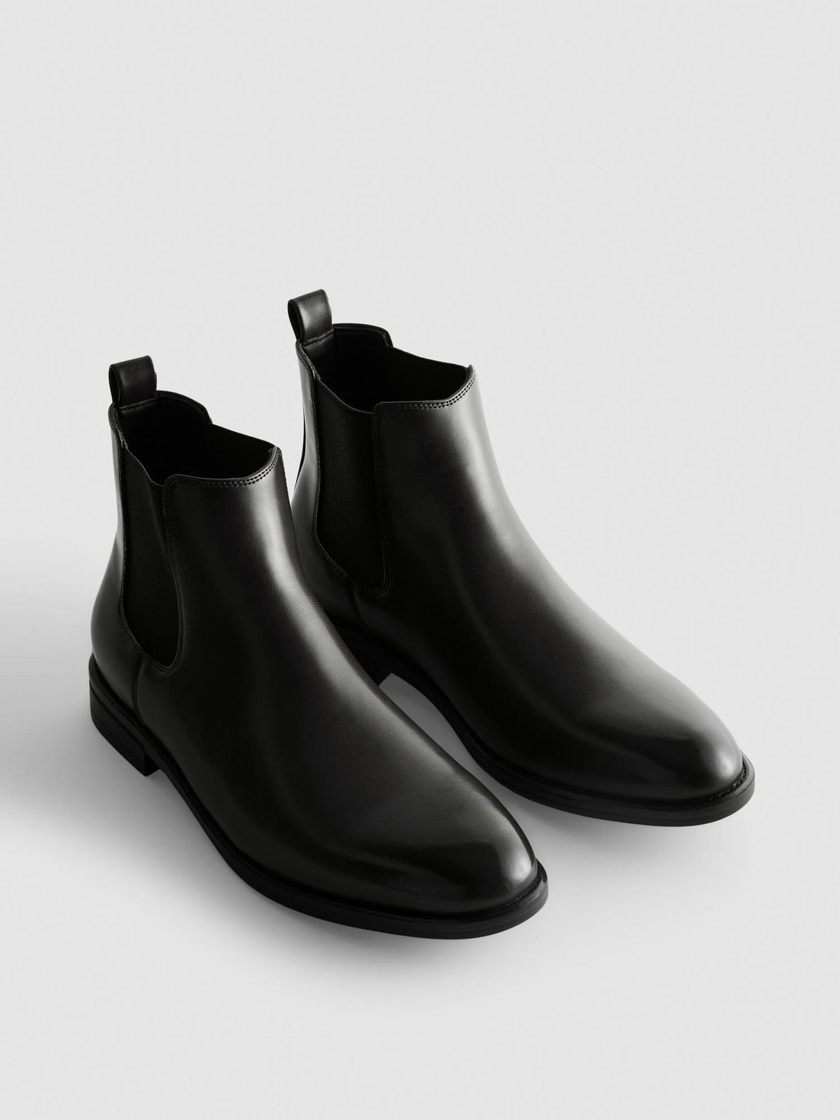 Chelsea Boots - Black