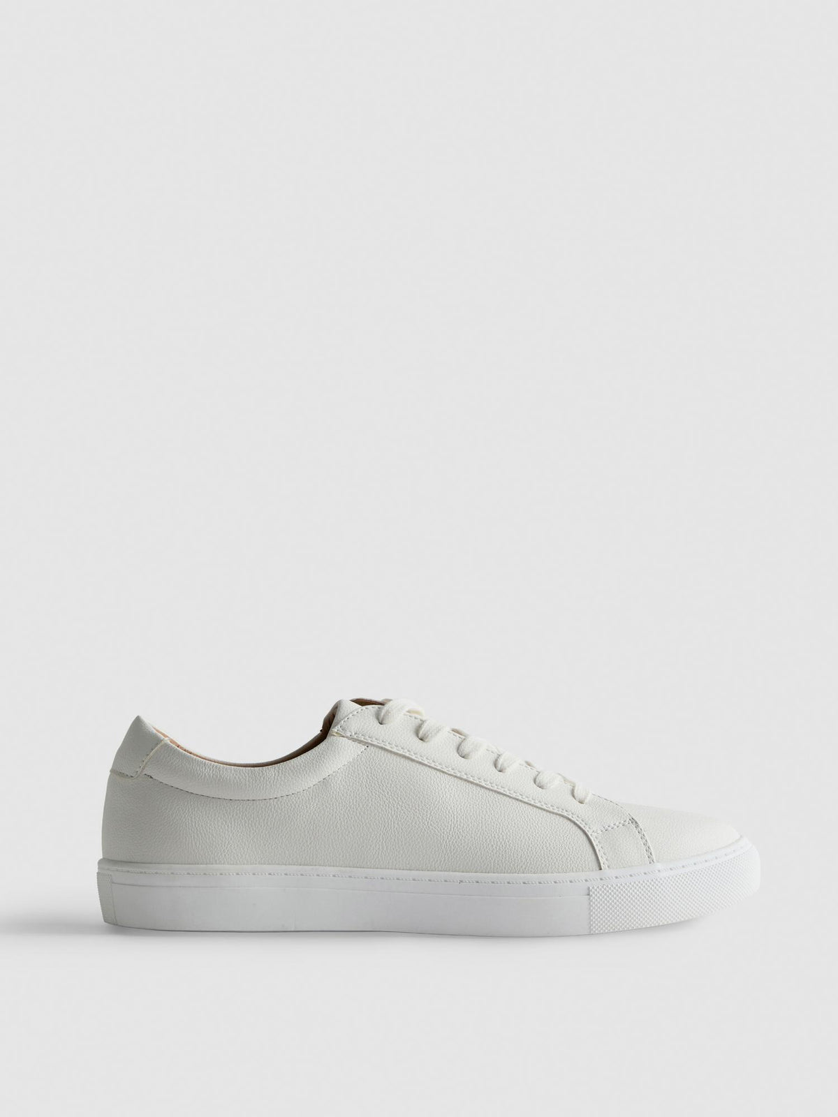 Lace-Up Low-Top Trainers - White
