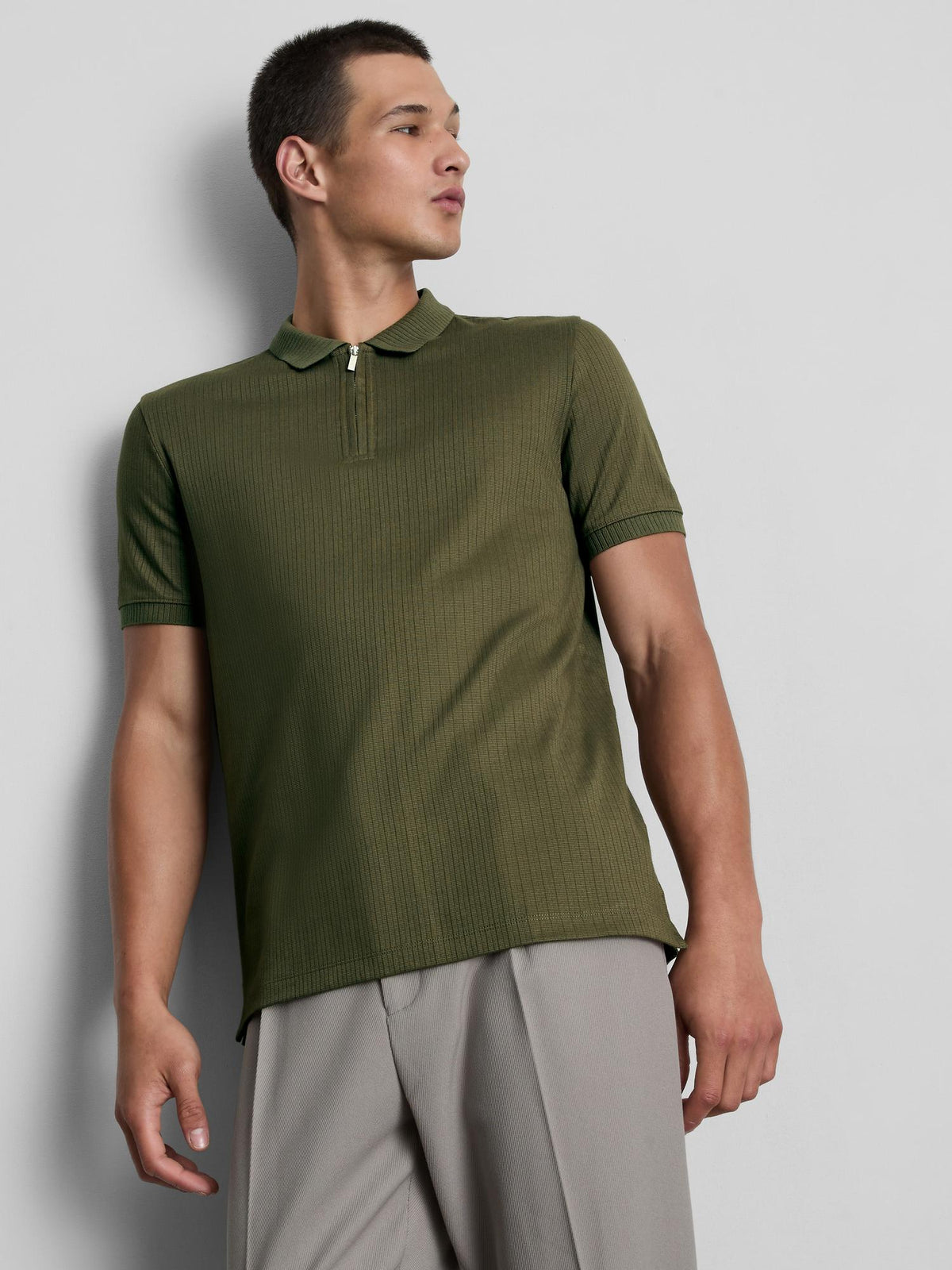 The Edit Ribbed Zip Neck Polo Shirt - Khaki