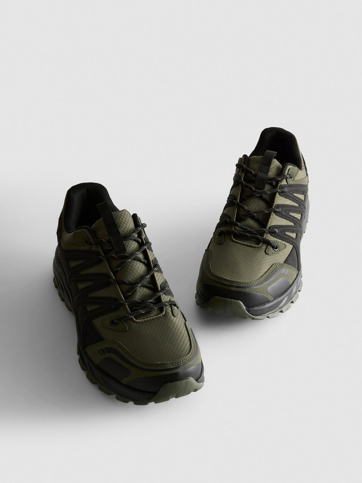 Panelled Hiking Trainers - Khaki