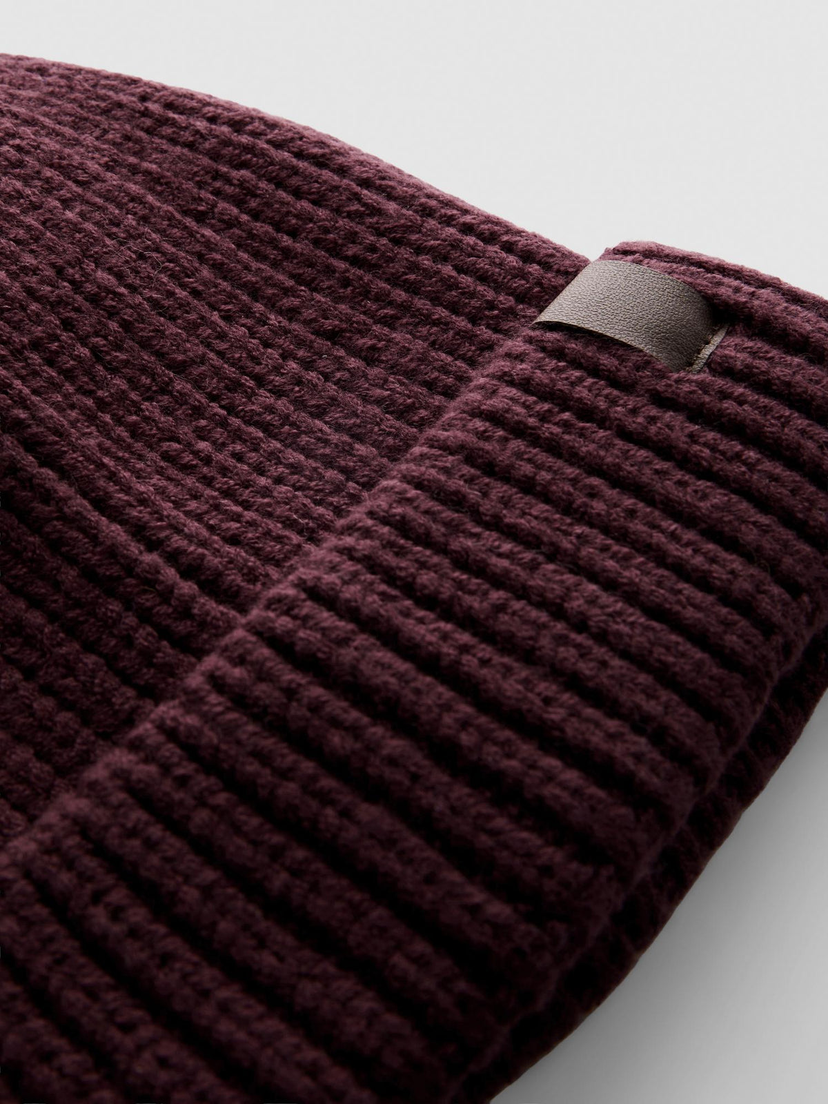 Ribbed Beanie Hat - Dark Brown