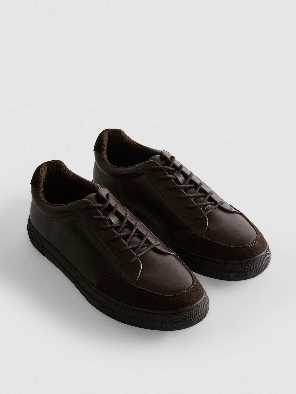 Lace-Up Trainers - Brown