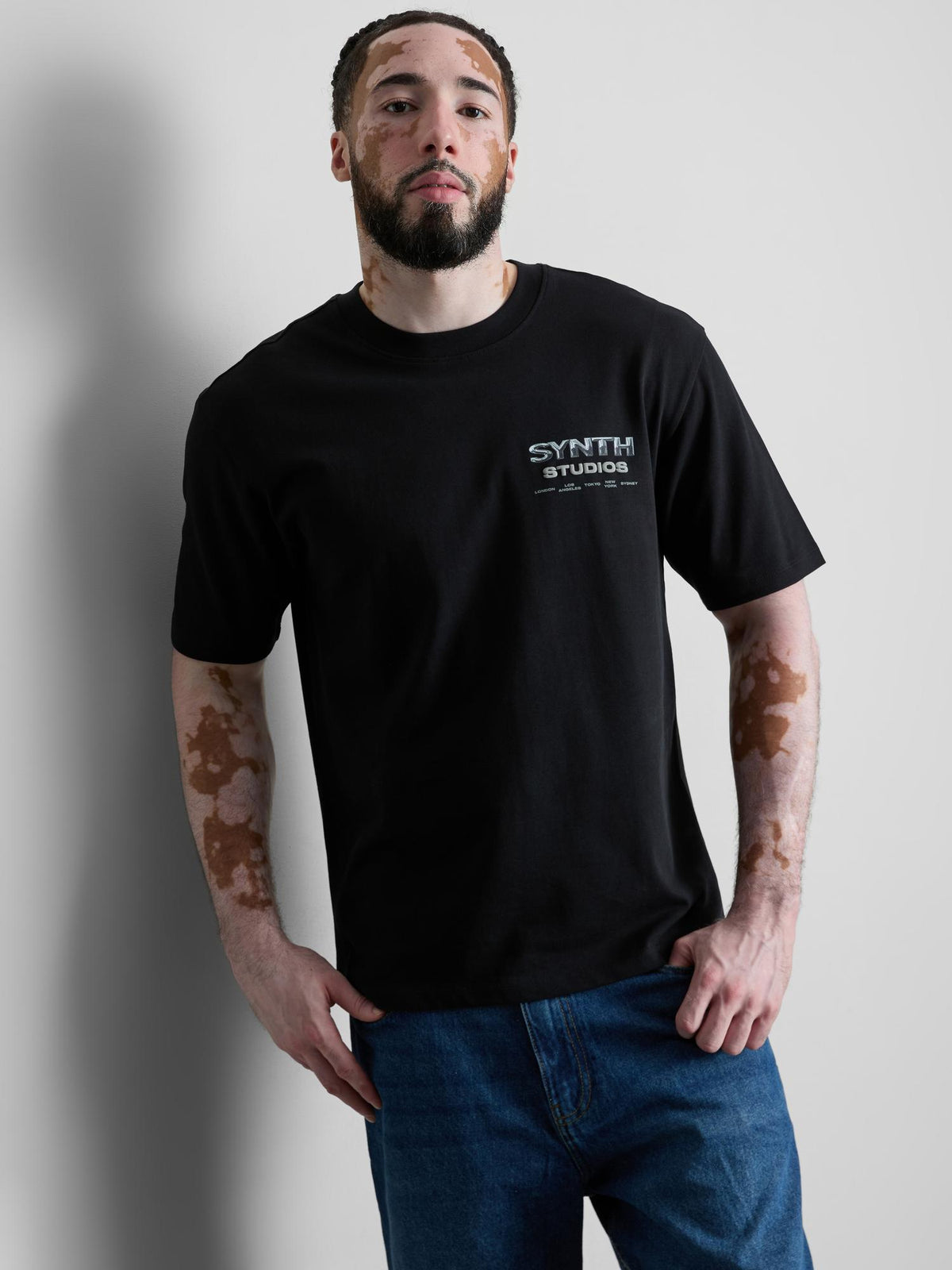 Synth Studios Graphic T-Shirt - Black