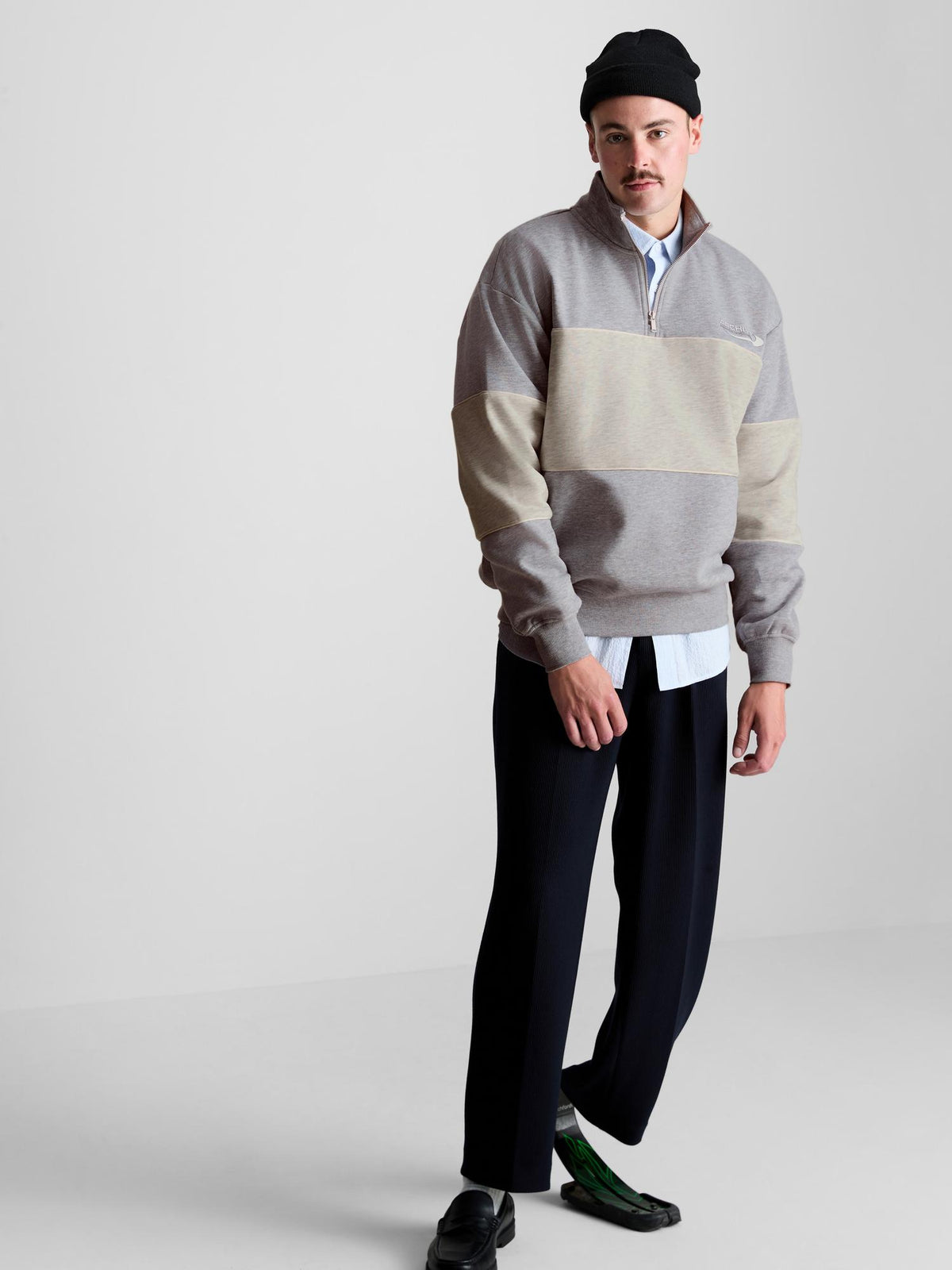 Colour Block Funnel Neck Sweatshirt - Light Grey