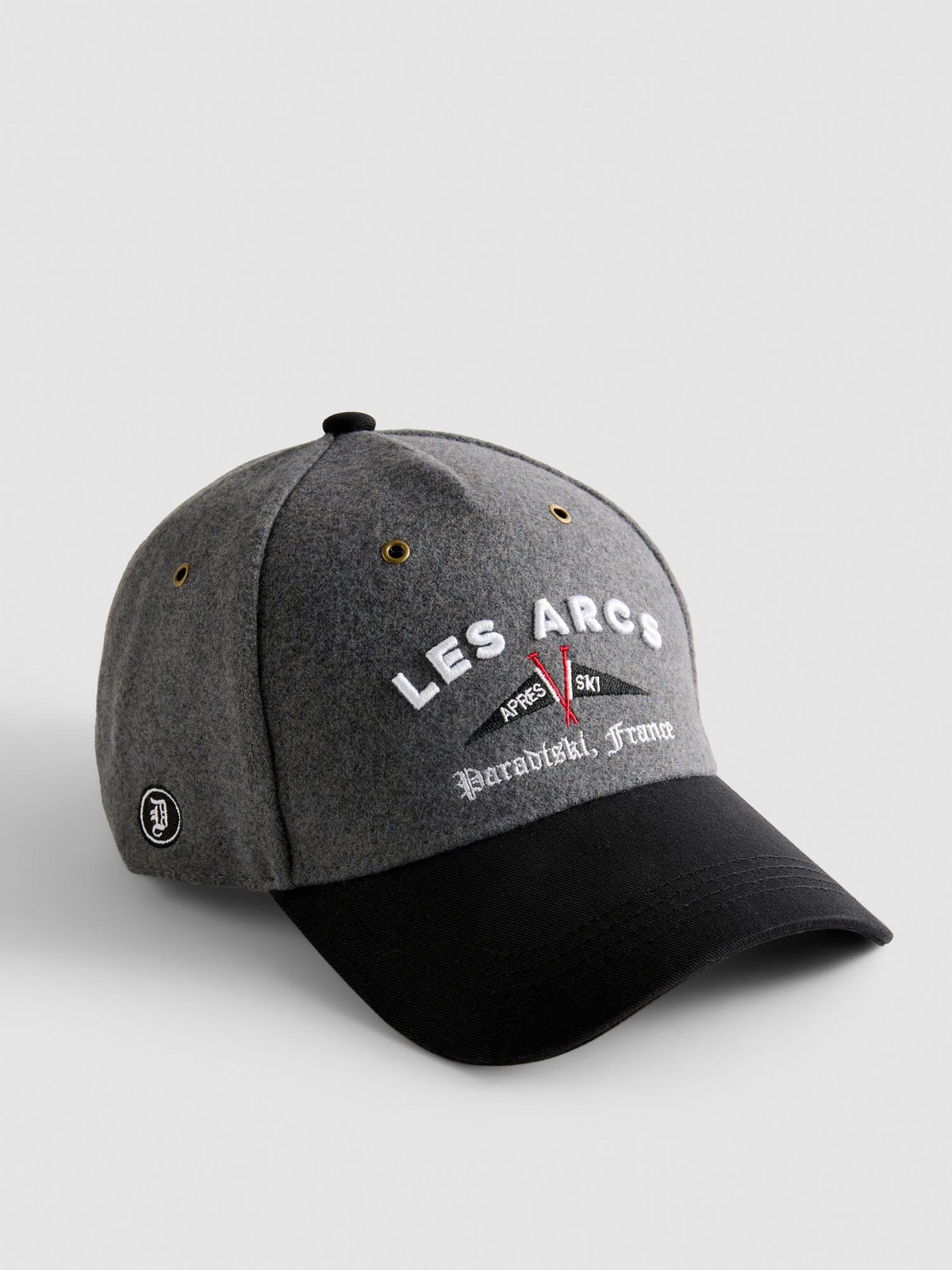 Les Arcs Embroidered Baseball Cap - Charcoal