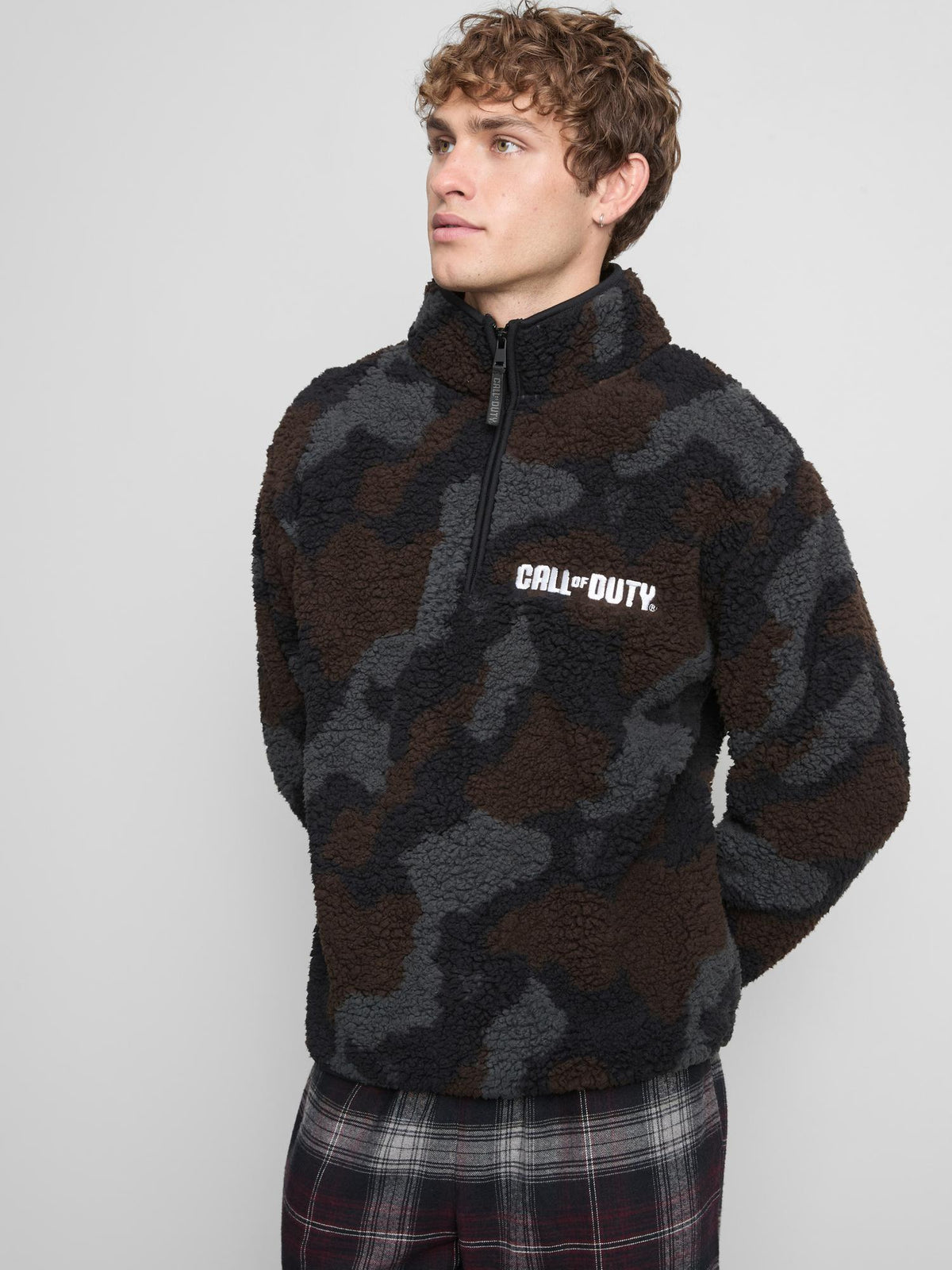Call of Duty Camo Half-Zip House Jacket - Black