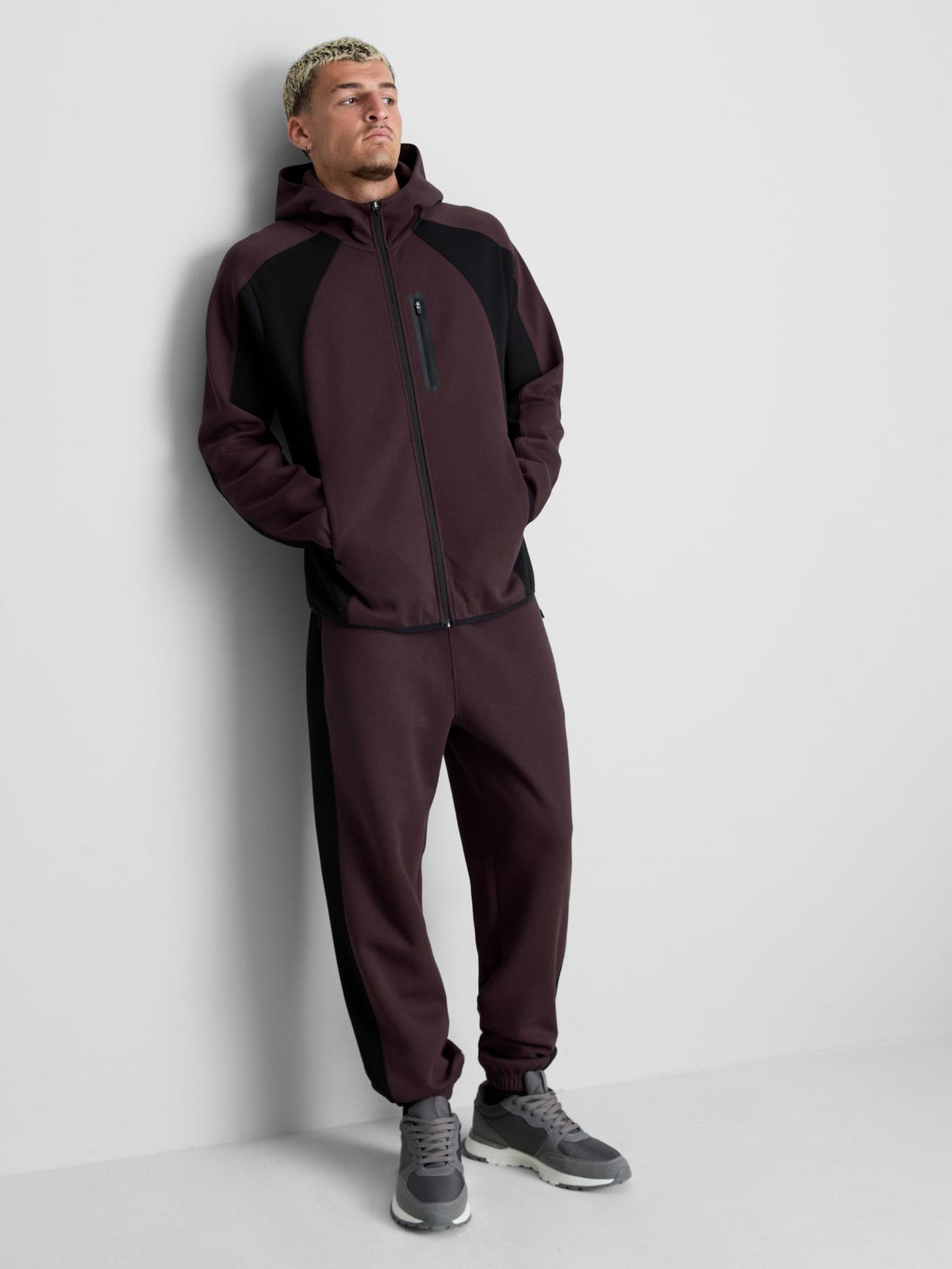 Colour Block Zip Hoodie - Burgundy