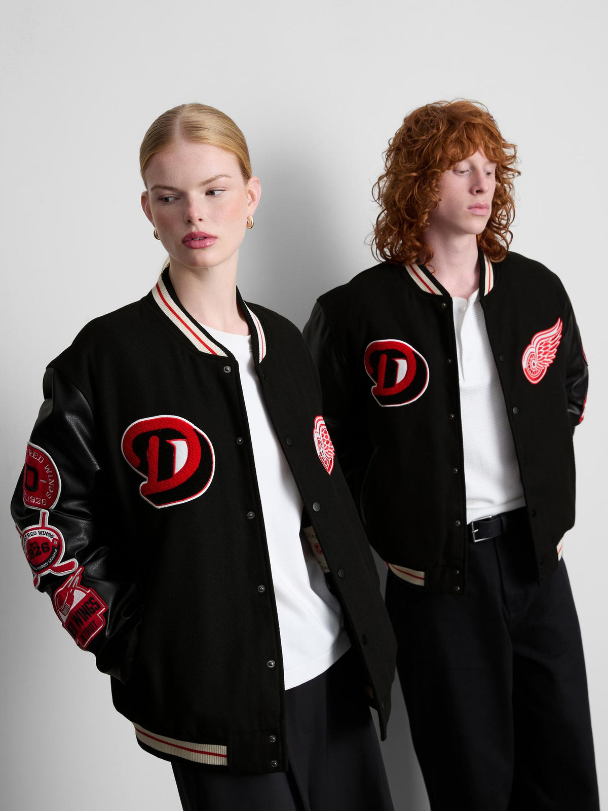 NHL Detroit Red Wings Varsity Jacket - Black