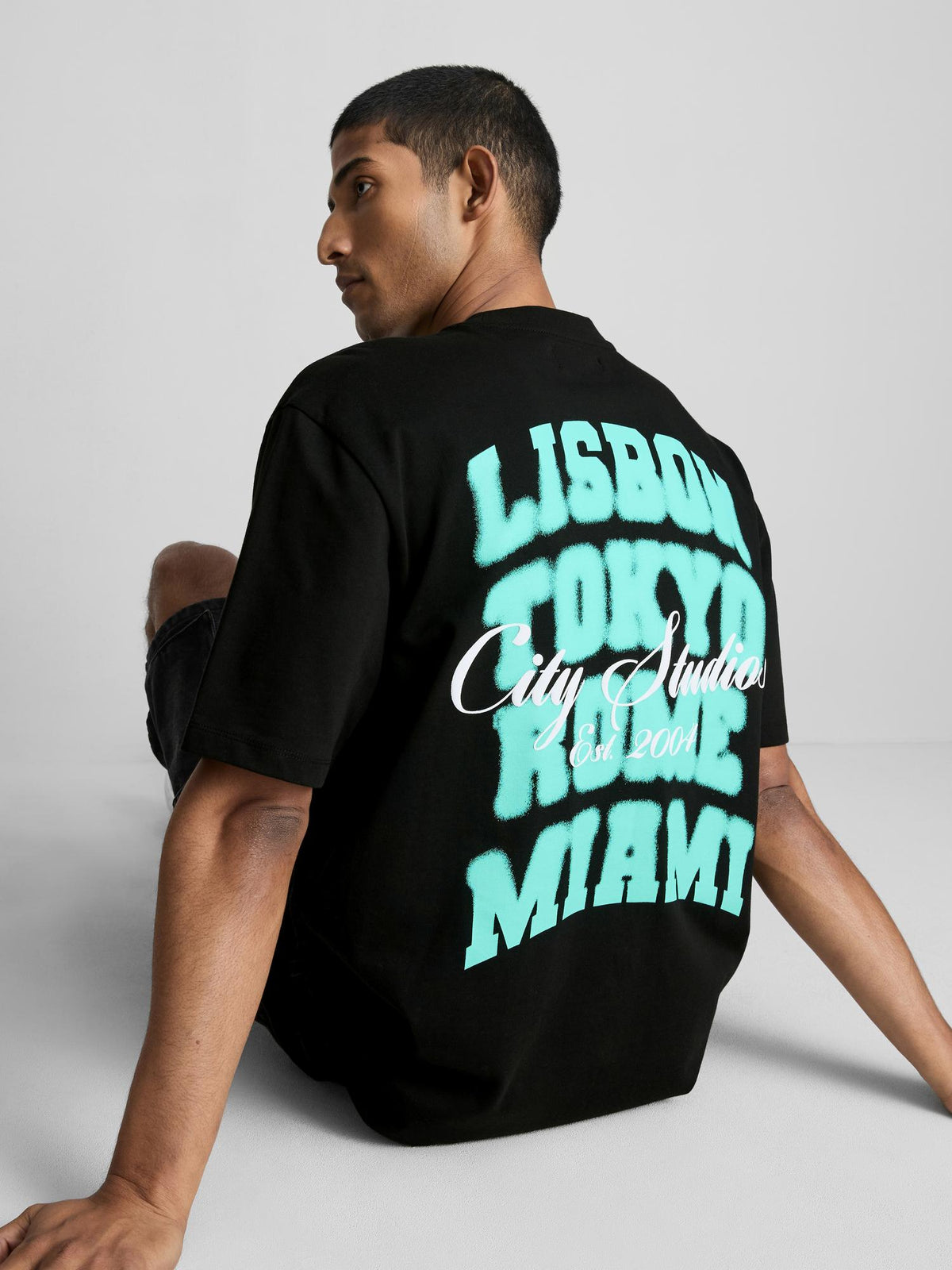 Lisbon City Studio T-Shirt - Black
