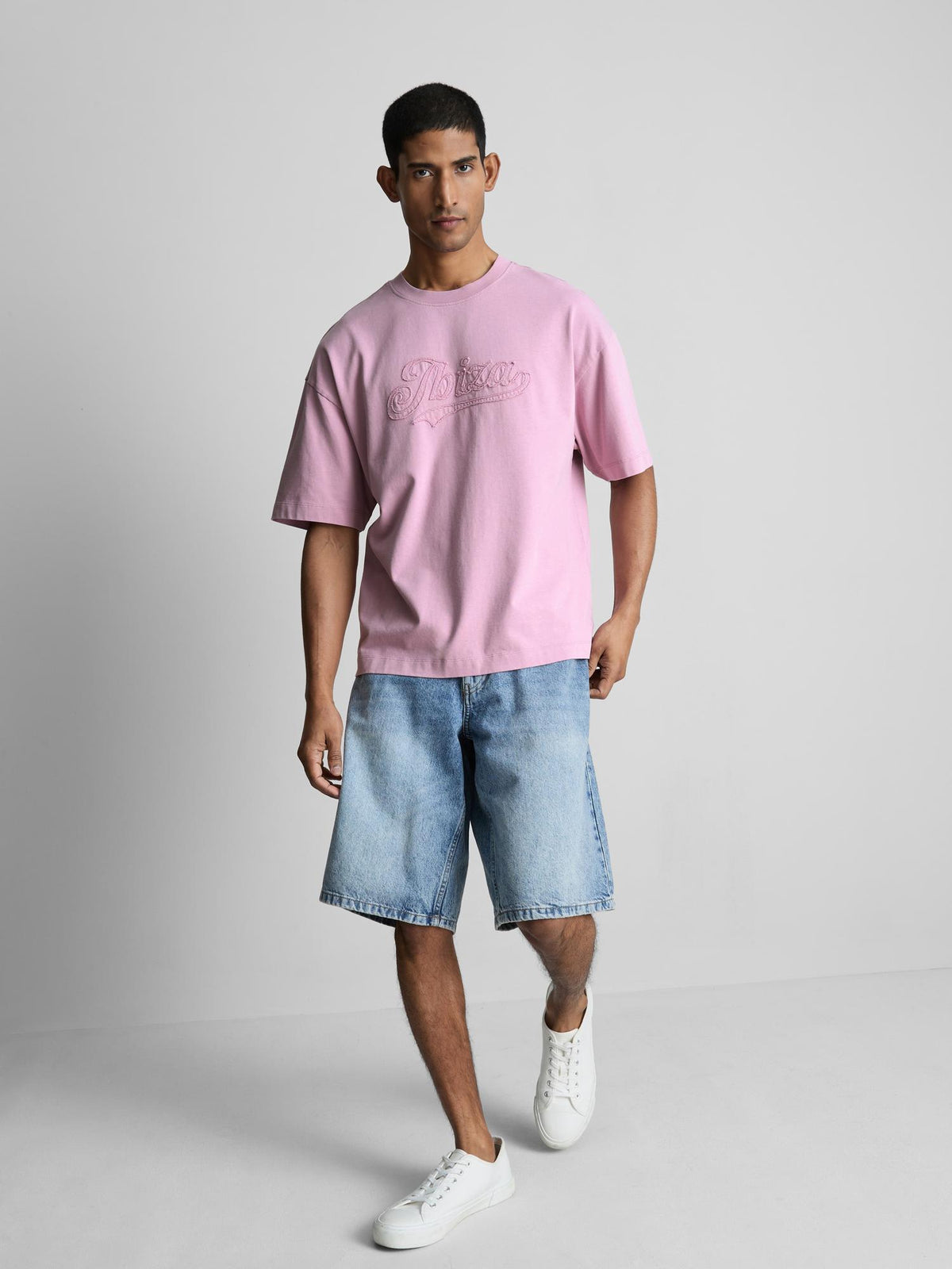 Ibiza Embroidered T-Shirt - Pink