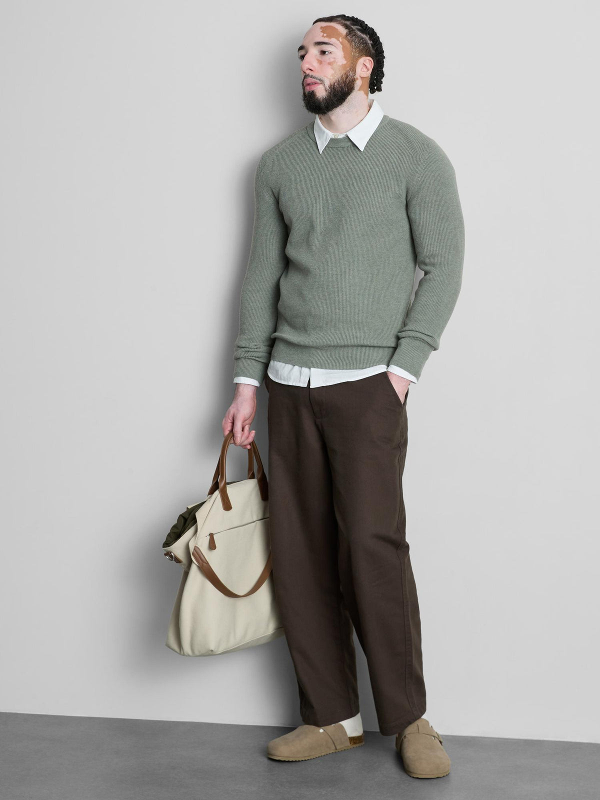 Mid Rise Chino Trousers - Brown