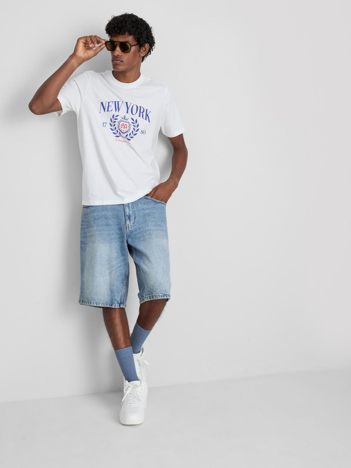 New York Crest Pure Cotton T-Shirt - White