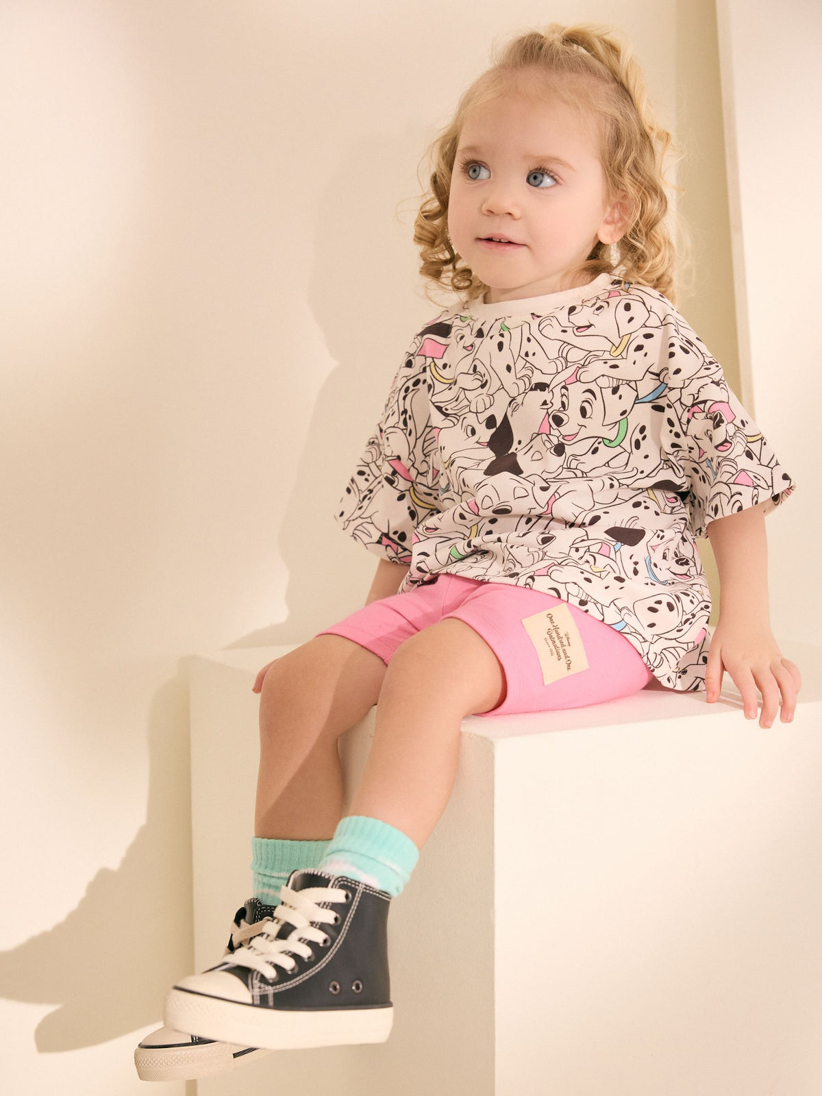 White and Pink Disney 101 Dalmations Short Sleeve T-Shirt and Cycle Shorts Set (3mths-7yrs)