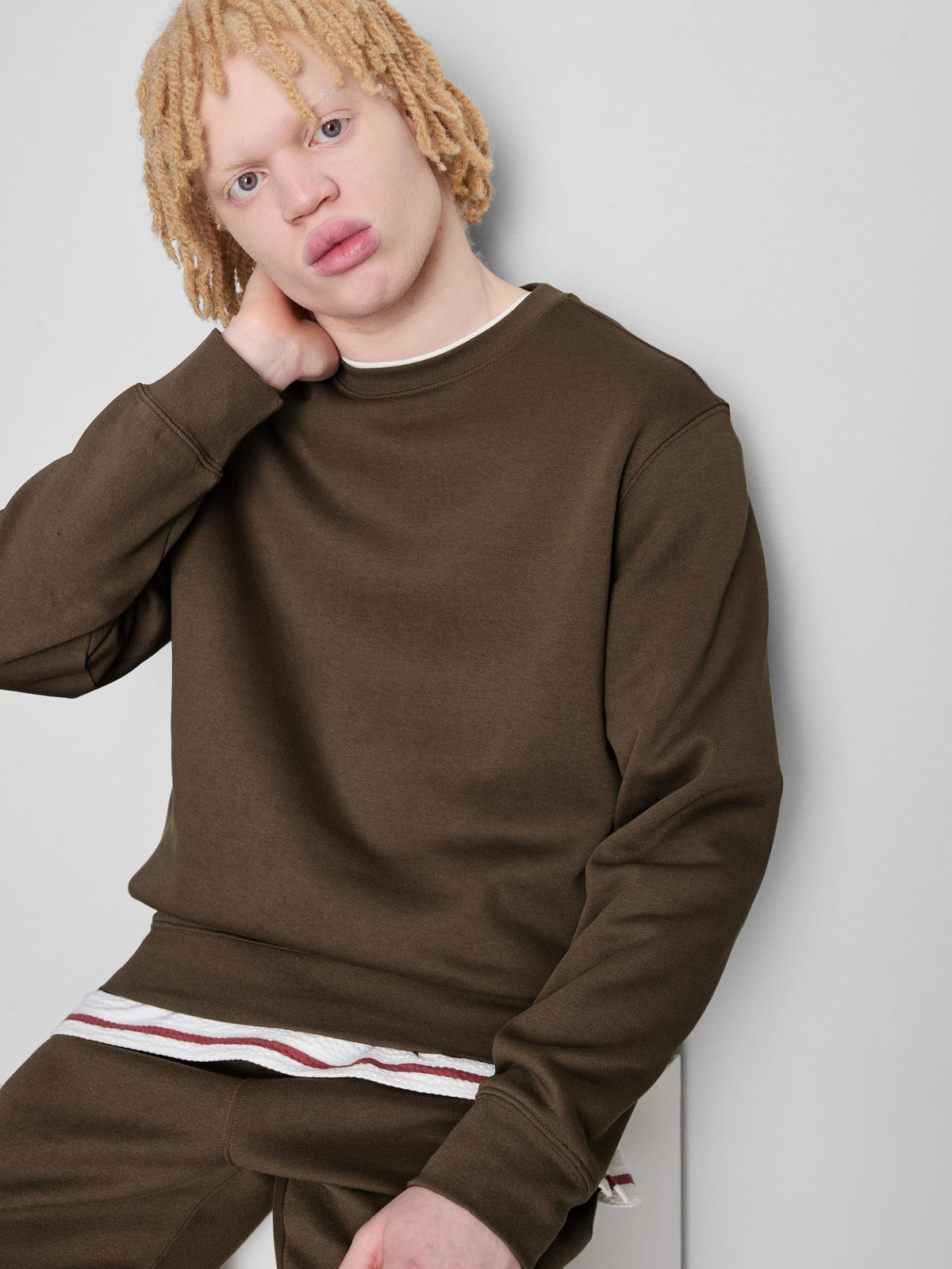 Essential Crew neck Sweatshirt - Brown