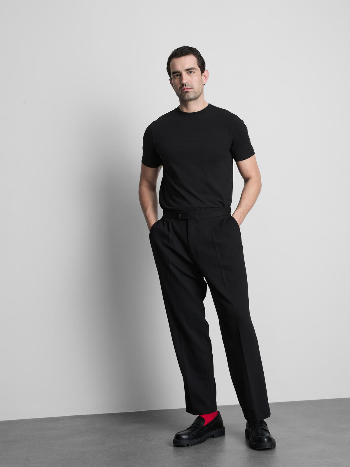 Essential Slim Fit T-Shirt - Black