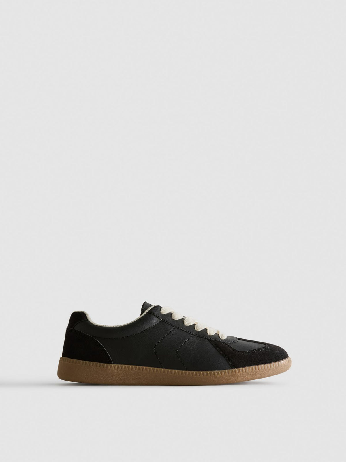 Low-Top Trainers - Black