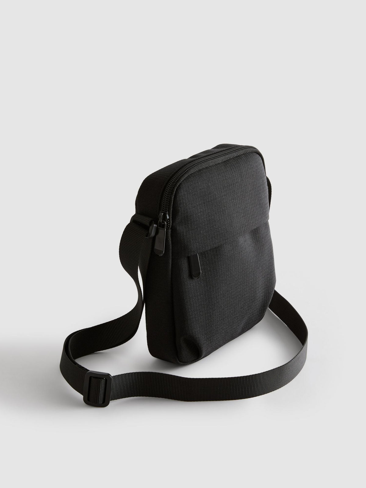 Essential Crossbody Bag - Black