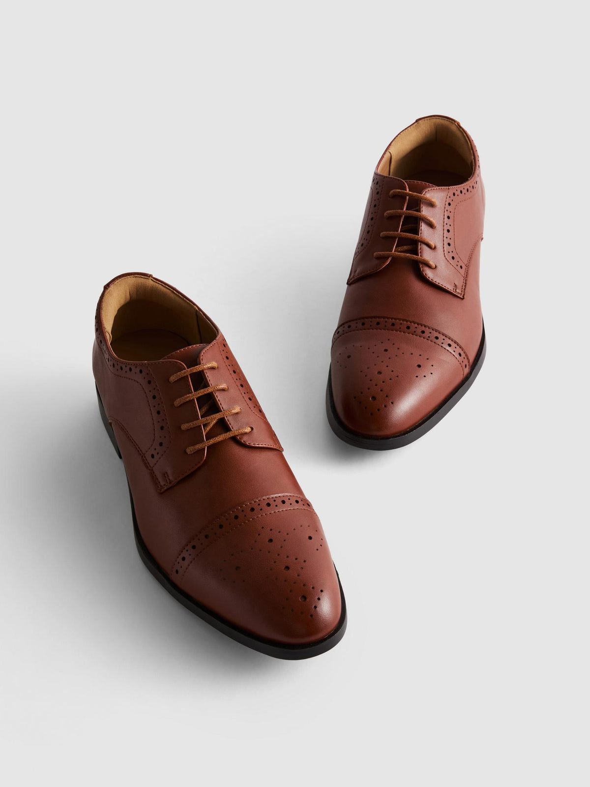 Brogue Lace-Up Derby Shoes - Brown