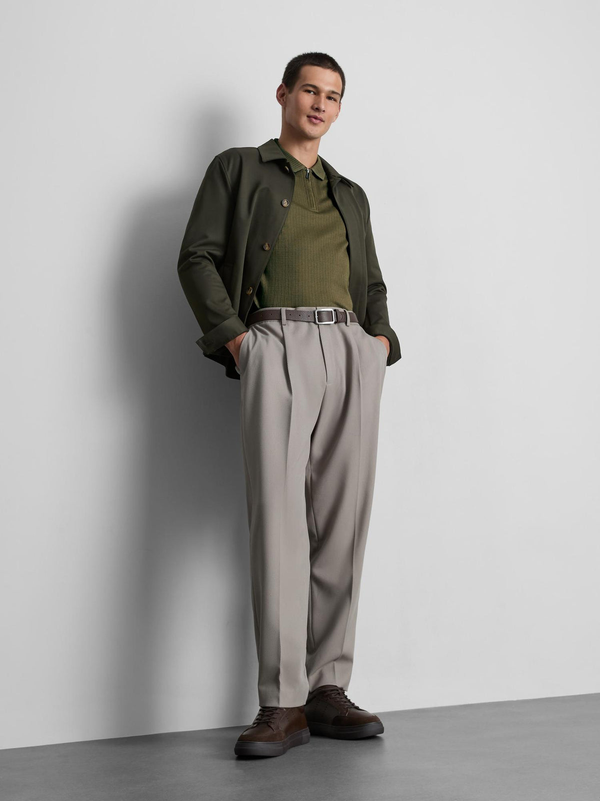 The Edit Ribbed Zip Neck Polo Shirt - Khaki