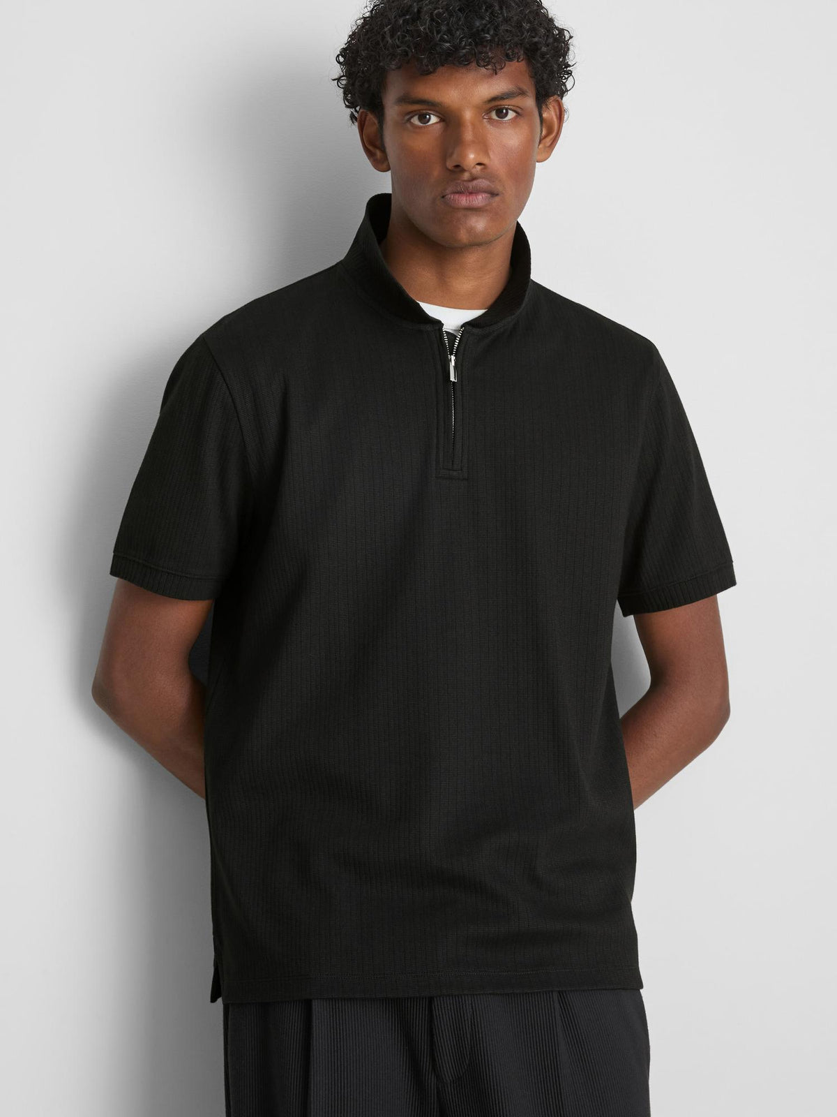 The Edit Ribbed Zip Neck Polo Shirt - Black