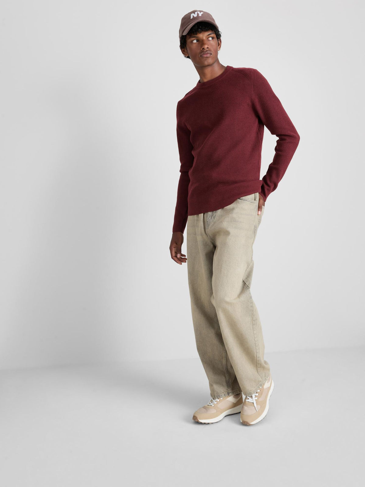 Ribbed Crew Neck Jumper - Red