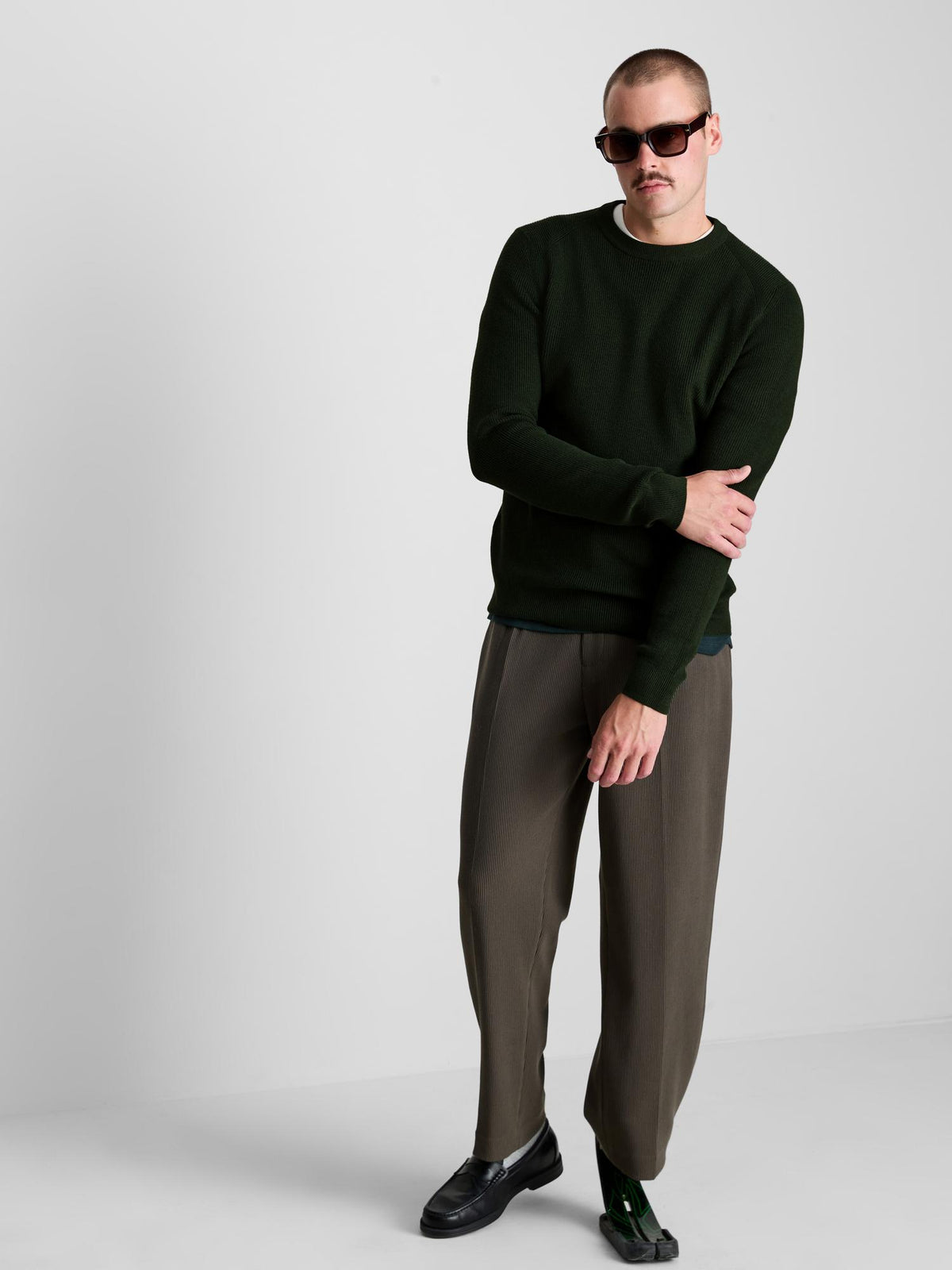 Ribbed Crew Neck Jumper - Dark Green
