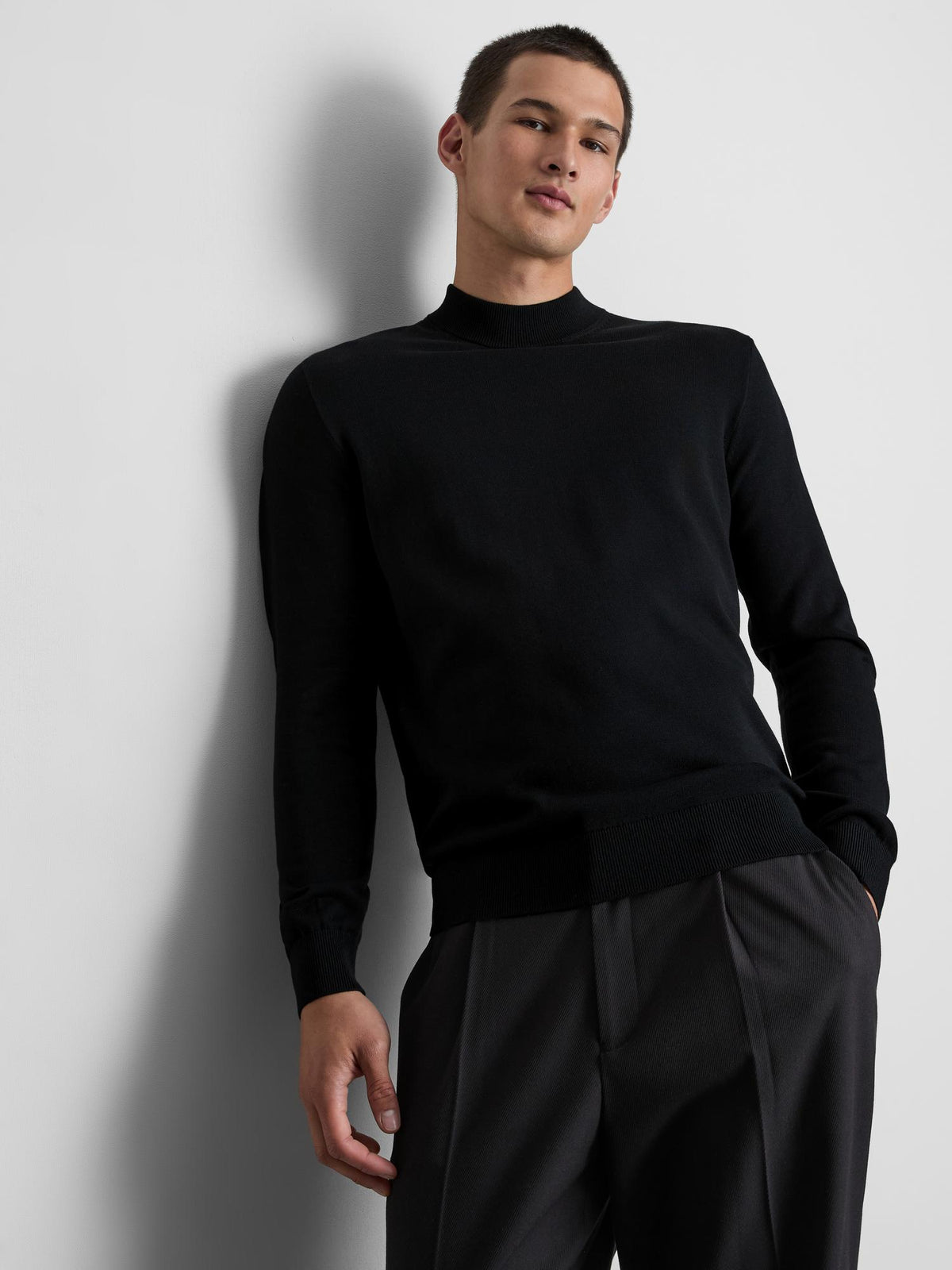 Crew Neck Knit Jumper - Black