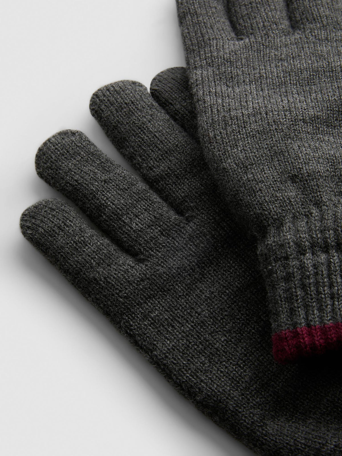 Heat IQ Knitted Gloves - Charcoal