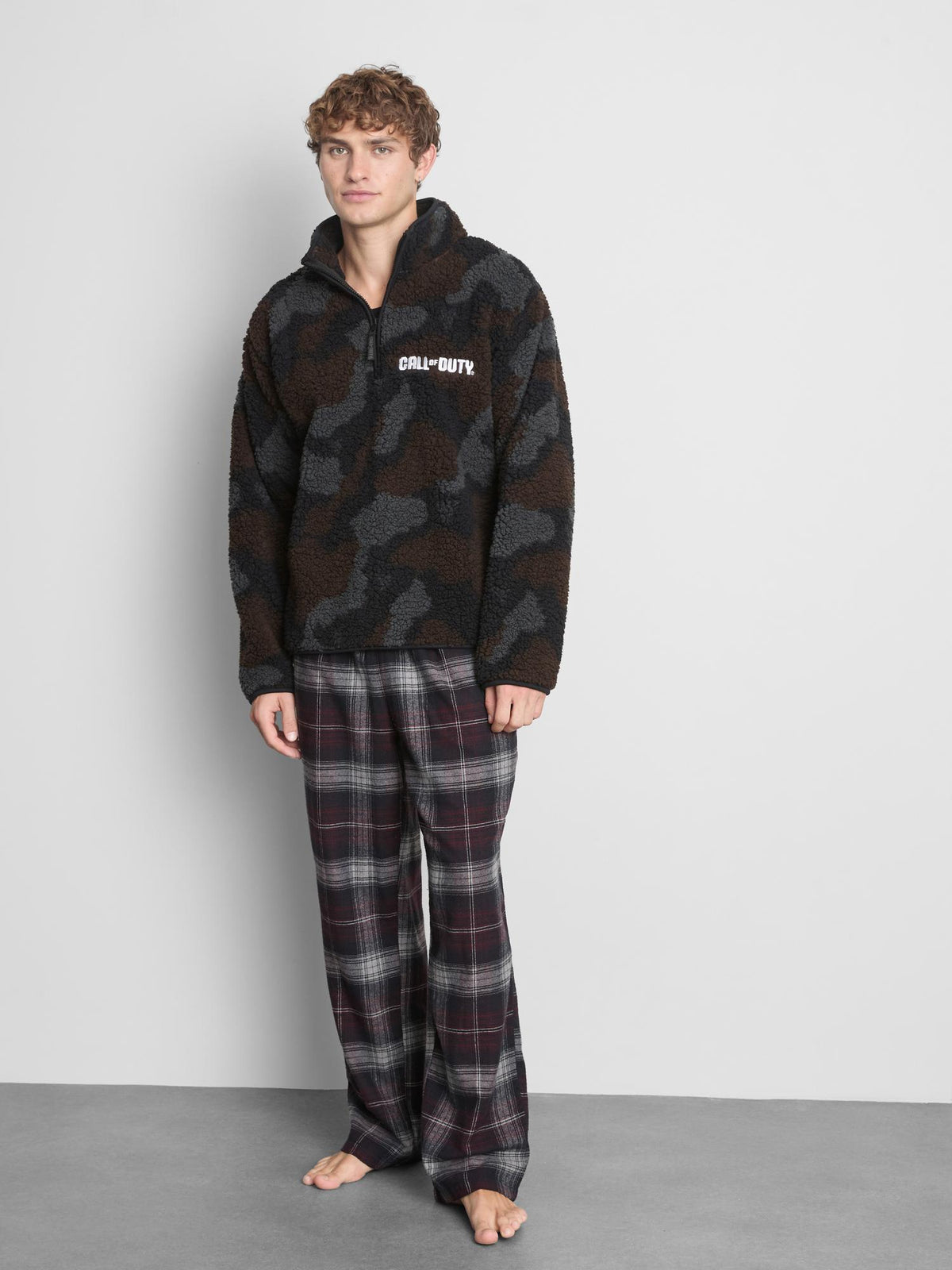 Call of Duty Camo Half-Zip House Jacket - Black
