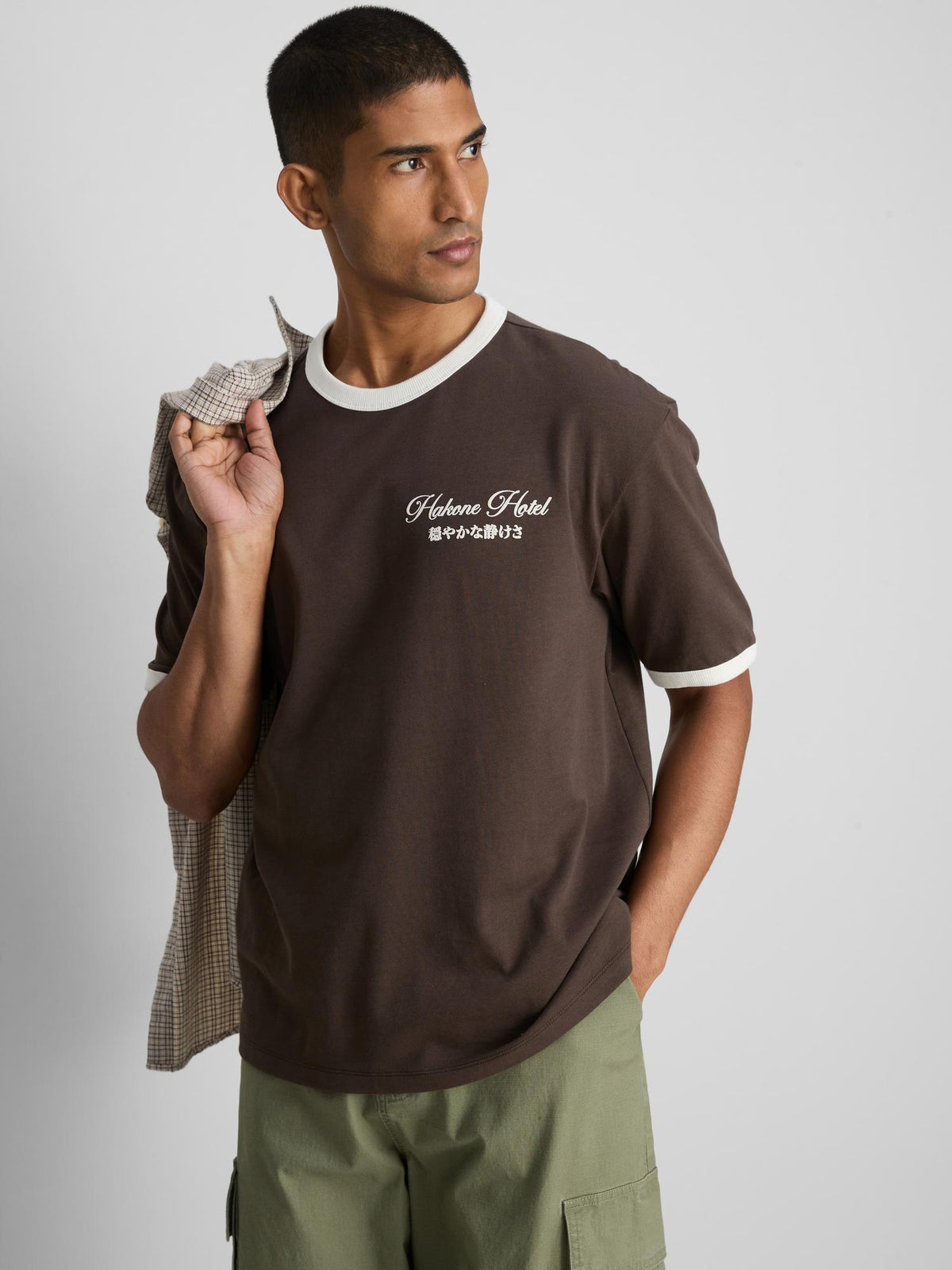 Hakone Hotel  Graphic Ringer T-Shirt - Brown
