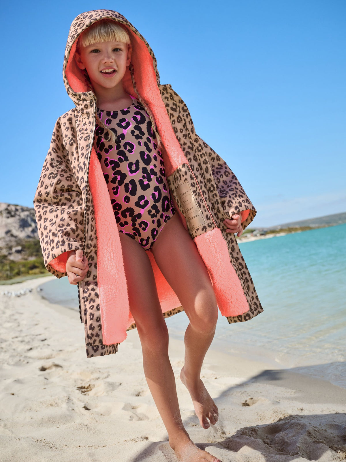 Animal Waterproof Changing Robe (3-16yrs)