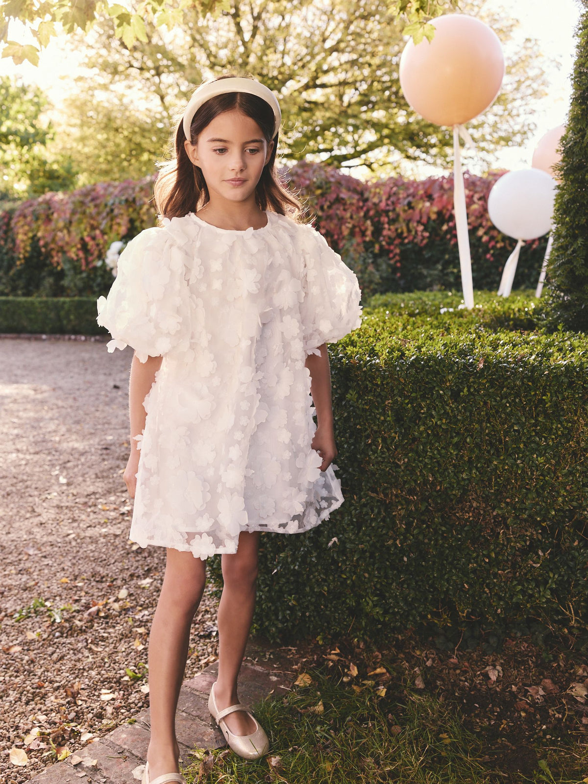 White 3D Floral Occasion Dress (3-16yrs)